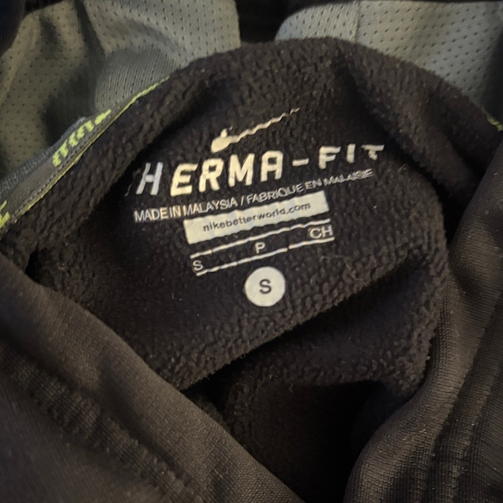 Nike Black and Gray Kids Hoodie with Yellow Accents - Picture 5 of 5